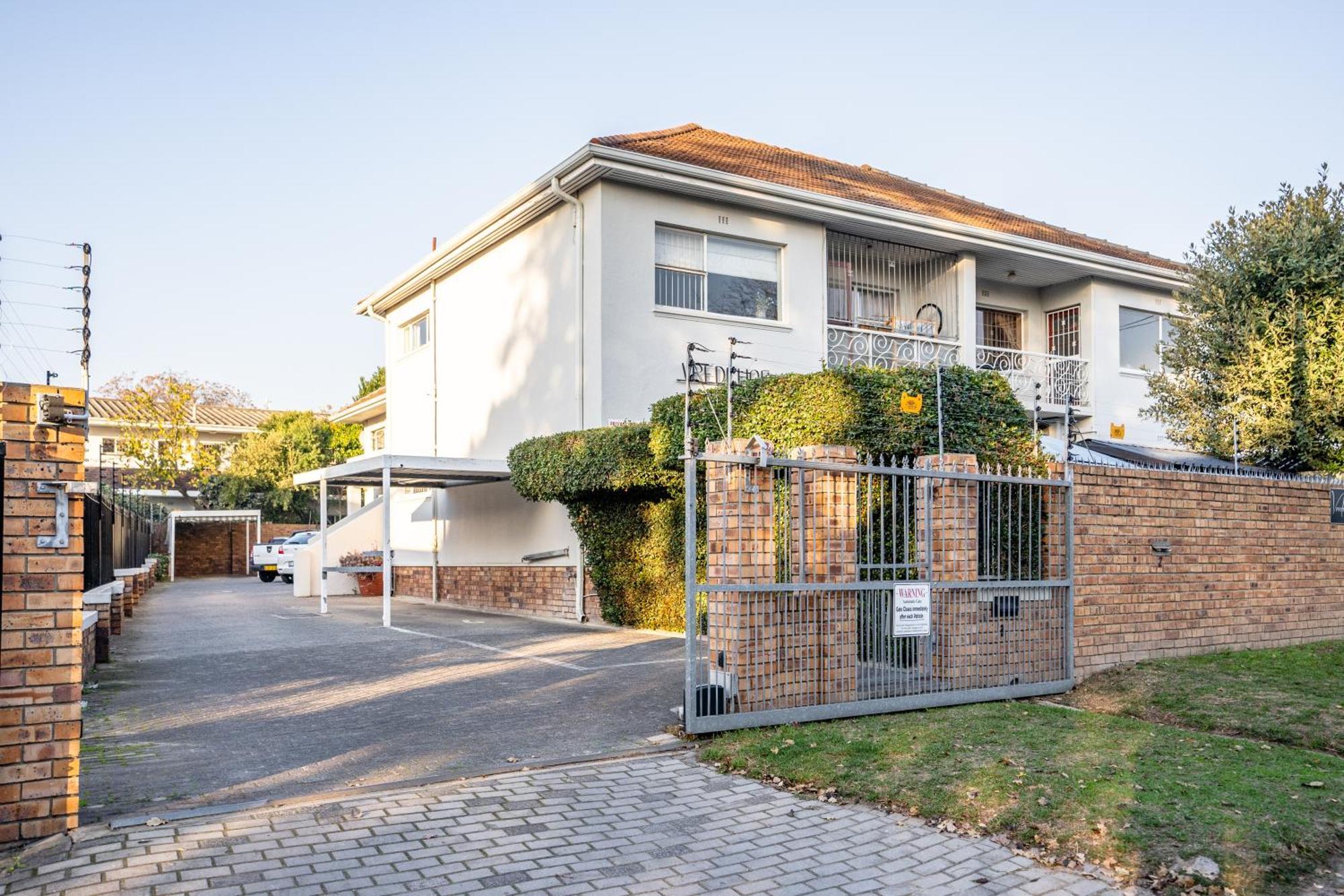 Avemore Vredehof No 3 With Backup Power For Loadshedding Apartment Stellenbosch Exterior photo